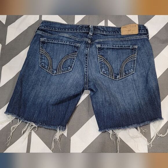 Hollister size 3R long denim raw hem shorts - Picture 2 of 5